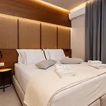 Horizon - Beachfront Luxury, By Zantewize Hotel