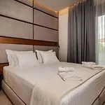 Horizon - Beachfront Luxury, By Zantewize Laganas