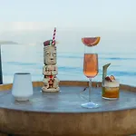 Horizon - Beachfront Luxury, By Zantewize *