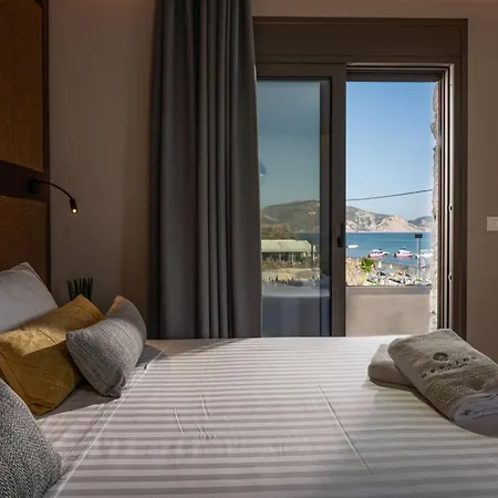 Horizon - Beachfront Luxury, By Zantewize Hotel Laganas