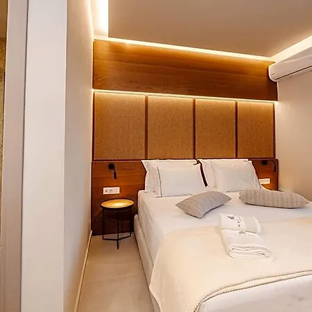Horizon - Beachfront Luxury, By Zantewize Hotel Laganas