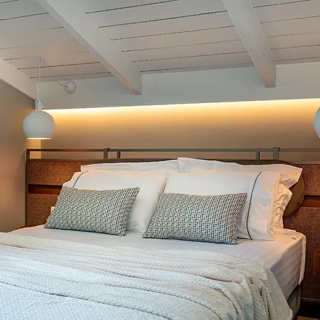 Horizon - Beachfront Luxury, By Zantewize Hotell Laganas