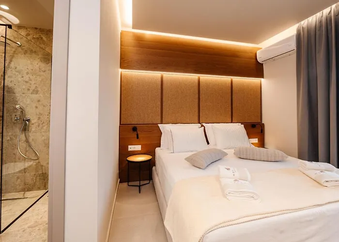 Horizon - Beachfront Luxury, By Zantewize