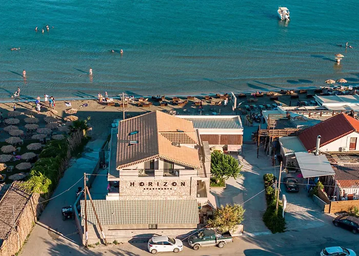 Horizon - Beachfront Luxury, By Zantewize Отель